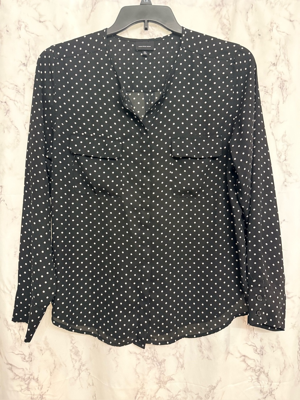 Who What Wear Black Polka Dot Button-Down Blouse